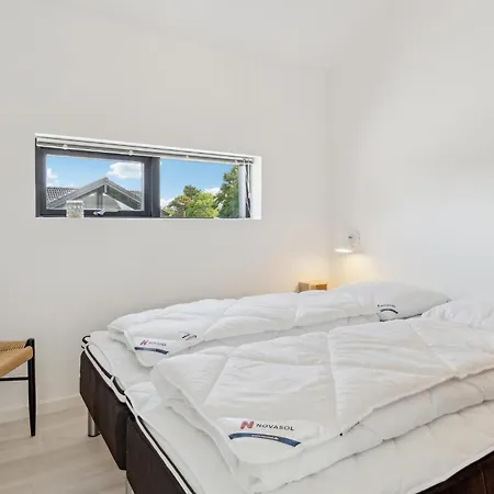 Hébergement de vacances 3 Bedroom Awesome In *